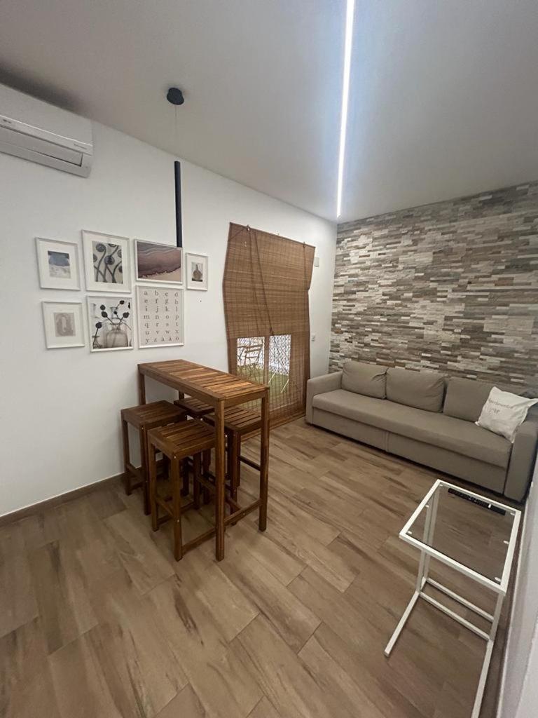 Apartamentos Pino Benidorm Dış mekan fotoğraf