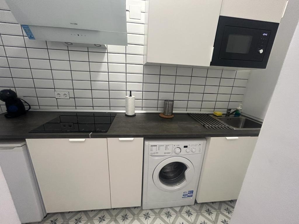 Apartamentos Pino Benidorm Dış mekan fotoğraf
