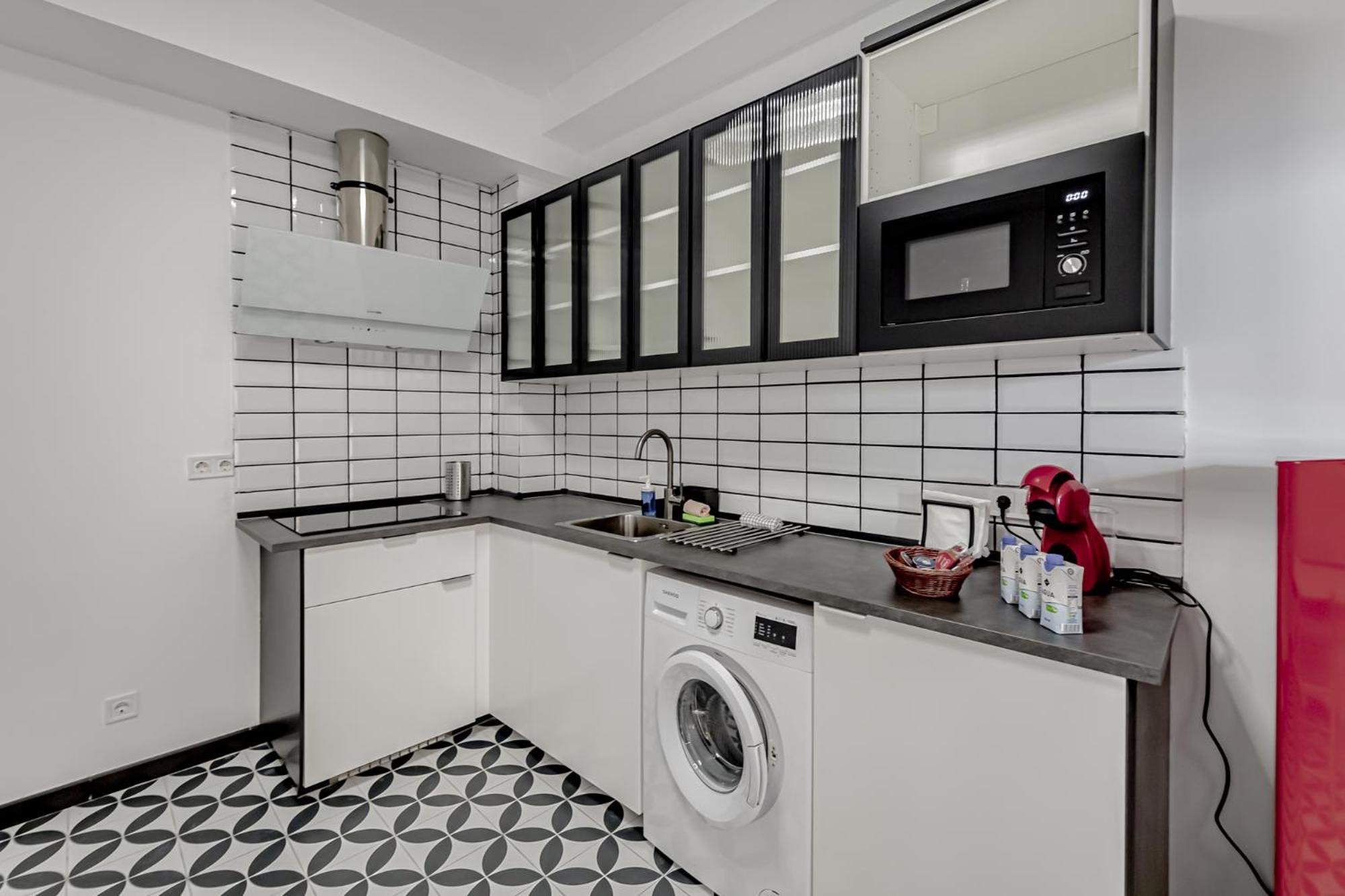 Apartamentos Pino Benidorm Oda fotoğraf