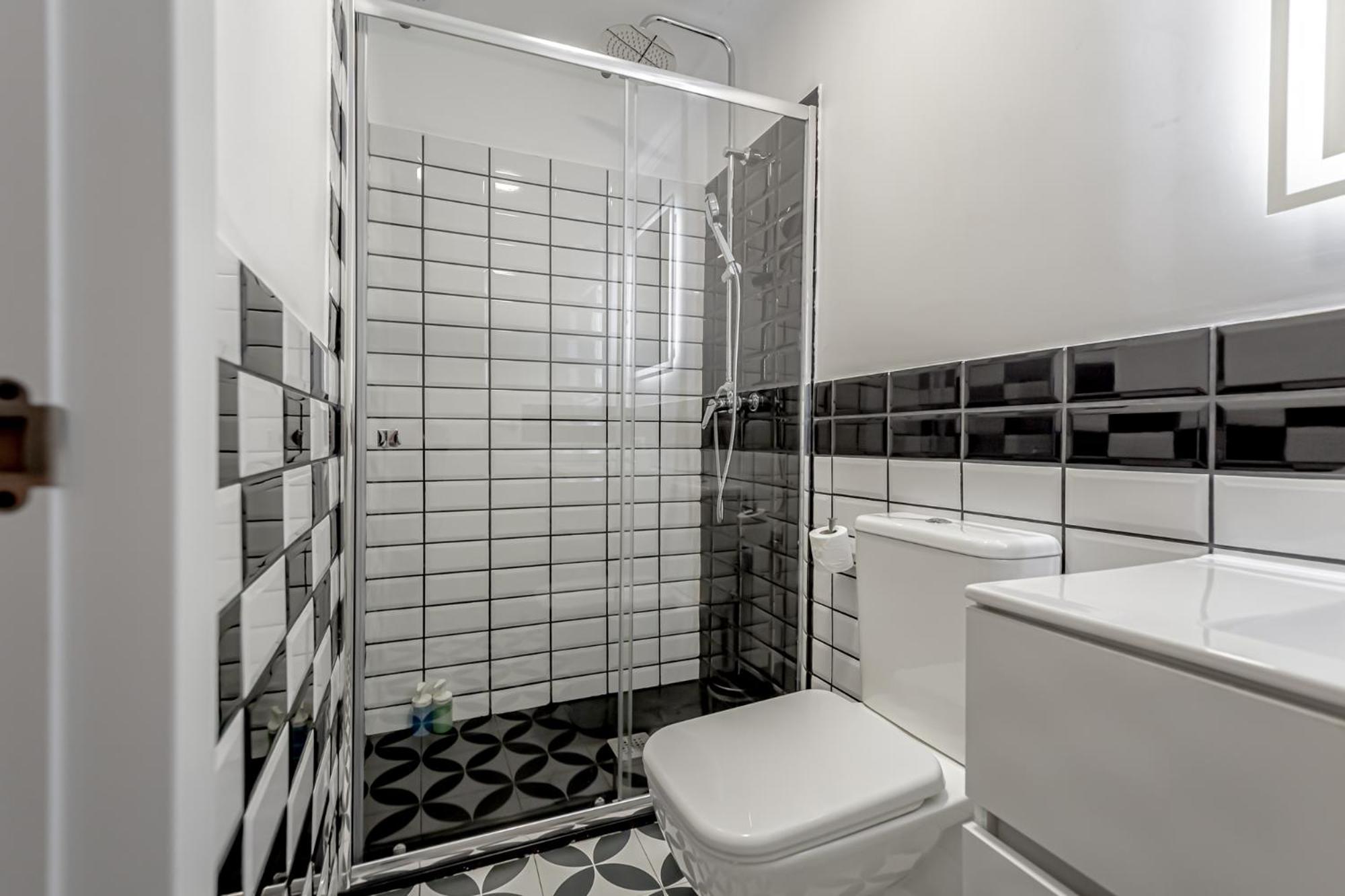 Apartamentos Pino Benidorm Oda fotoğraf
